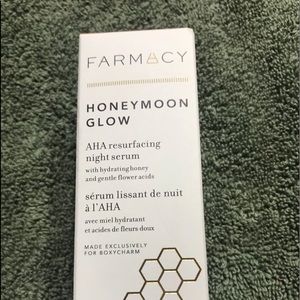 Farmacy “Honeymoon Glow”  night serum 1 fl. oz